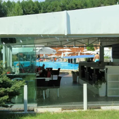 Отель Apart Hotel Medite Болгария, Сандански - отзывы, цены и фото номеров - забронировать отель Apart Hotel Medite онлайн бассейн фото 2