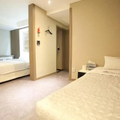 Hotel MIDO Myeongdong 2* Улучшенный номер с различными типами кроватей фото 13