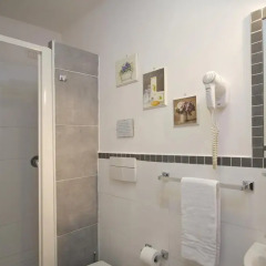 Отель B&B Room to Rome Стандартный номер с различными типами кроватей фото 5