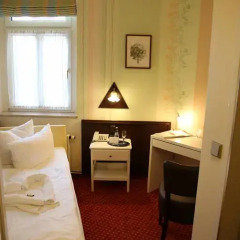 Hotel Alt Connewitz 3* Номер категории Эконом с различными типами кроватей фото 5