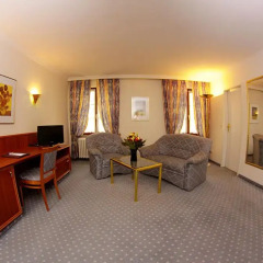 Отель Bayerischer Hof Dresden 4* Апартаменты с различными типами кроватей фото 6