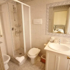 Отель Piazza Cavour Residential Apt ванная фото 2