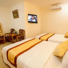 Galaxy 3 Hotel 3* Улучшенный номер с 2 отдельными кроватями фото 2