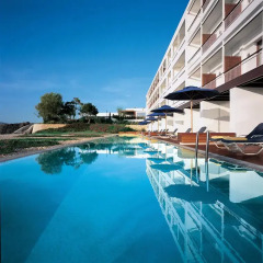 Отель Grand Resort Lagonissi 5* Номер Делюкс с различными типами кроватей фото 3