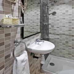 Hotel Ingles Стандартный номер с различными типами кроватей фото 12