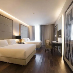 Отель BessaHotel Liberdade 4* Улучшенный номер с различными типами кроватей фото 3