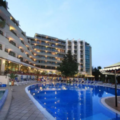 Hotel Edelweiss- Half Board бассейн фото 3