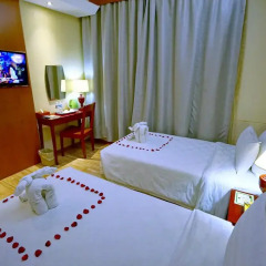 Oway Grand Hotel 3* Улучшенный номер с различными типами кроватей фото 3