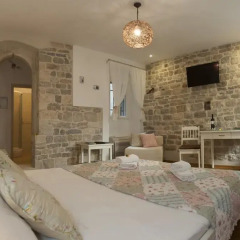 Отель Luxury Room Kokola Стандартный номер с различными типами кроватей фото 21