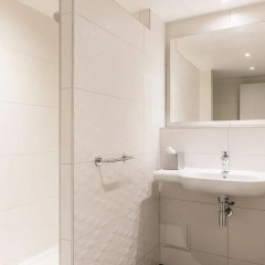 Отель CADET Residence Франция, Париж - 1 отзыв об отеле, цены и фото номеров - забронировать отель CADET Residence онлайн ванная