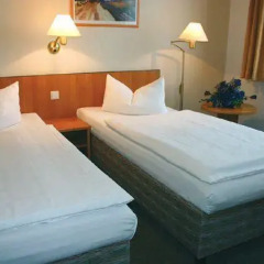 Hotel Kubrat an der Spree 3* Стандартный номер разные типы кроватей фото 3