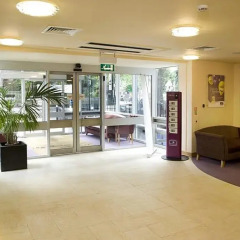 Отель Premier Inn London Euston фитнесс-зал
