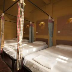 Отель River View Guest House 2* Кровать в общем номере