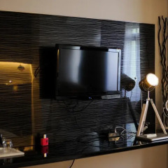 Отель TiranaTOP Suites Албания, Тирана - отзывы, цены и фото номеров - забронировать отель TiranaTOP Suites онлайн удобства в номере