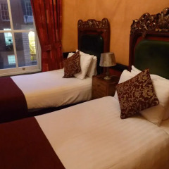 Russell Court Hotel 3* Стандартный номер с различными типами кроватей фото 4