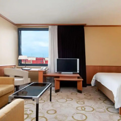 Отель Hilton Prague Old Town 5* Представительский номер с различными типами кроватей фото 28