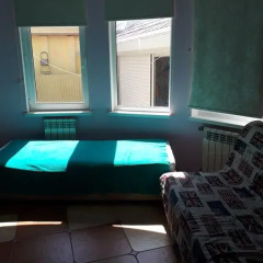 Гостиница Guesthouse Lotos в Анапе отзывы, цены и фото номеров - забронировать гостиницу Guesthouse Lotos онлайн Анапа комната для гостей фото 2