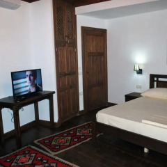 Отель Osumi Hotel Албания, Берат - отзывы, цены и фото номеров - забронировать отель Osumi Hotel онлайн удобства в номере