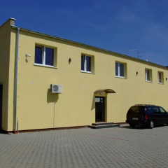 Отель Bluszcz Польша, Познань - отзывы, цены и фото номеров - забронировать отель Bluszcz онлайн парковка