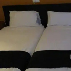 Отель Hostal Baleàric Стандартный номер с 2 отдельными кроватями фото 11