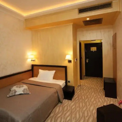 Efbet Hotel 3* Стандартный номер с разными типами кроватей фото 2