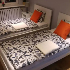 Отель AdMatch Niepodleglosci Rooms Metro Варшава комната для гостей фото 4