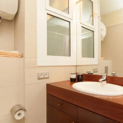 Отель Rambla Suites Барселона ванная