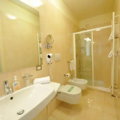 Hotel Noemi 3* Стандартный номер с различными типами кроватей фото 5