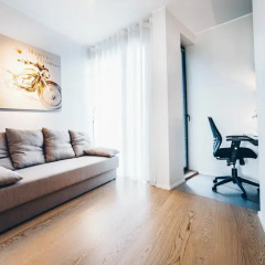 Отель Kreutzwaldi Penthouse фитнесс-зал