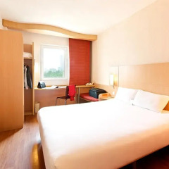 Zhongshan The Center Hotel 3* Стандартный номер с различными типами кроватей фото 2