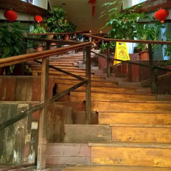 Отель Shanghai Blue Mountain Luwan Youth Hostel Китай, Шанхай - отзывы, цены и фото номеров - забронировать отель Shanghai Blue Mountain Luwan Youth Hostel онлайн балкон