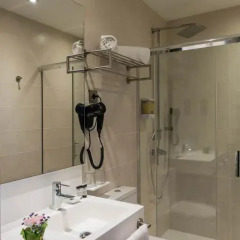 Hotel Oasis 2* Улучшенный номер фото 27