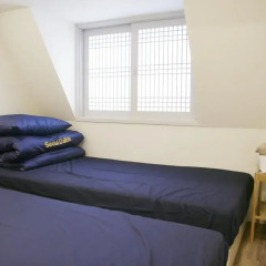 Отель Seoul Dalbit Dongdaemun Guesthouse 2* Номер категории Эконом с различными типами кроватей фото 7
