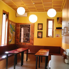 Hostel and Apartments Skadarlija Sunrise развлечения
