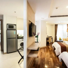 Отель Adelphi Grande Sukhumvit 4* Стандартный номер с различными типами кроватей фото 2