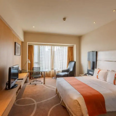 Отель Holiday Inn Shanghai Hongqiao West 4* Стандартный номер с различными типами кроватей фото 13