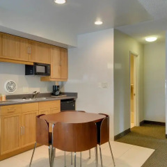 Отель Vagabond Inn San Diego Airport/Marina в номере