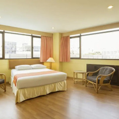 Отель Ruamchitt Plaza 3* Номер Делюкс