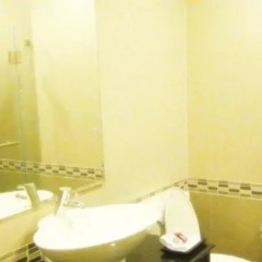 Aleaf Bangkok Hotel ванная