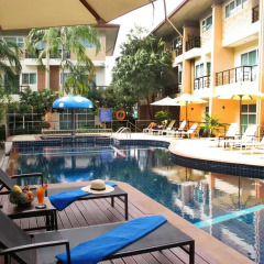 Отель Wonderful Pool house at Kata 3* Стандартный номер двуспальная кровать
