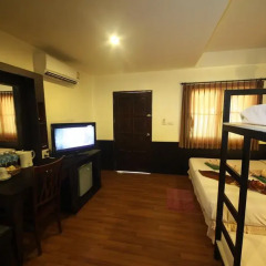 Отель Southern Lanta Resort 3* Бунгало с различными типами кроватей фото 14