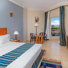 Отель Hawaii Riviera Aqua Park Resort 5* Стандартный номер с различными типами кроватей фото 4