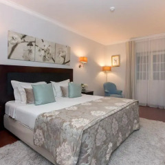 Отель Casa Das Senhoras Rainhas 4* Стандартный номер с различными типами кроватей фото 5
