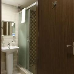 Отель Gureli 3* Стандартный номер с 2 отдельными кроватями фото 15