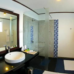 Отель Coco Royal Beach Resort Шри-Ланка, Калутара - отзывы, цены и фото номеров - забронировать отель Coco Royal Beach Resort онлайн ванная