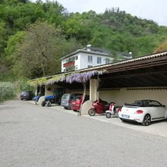 Отель Residence Kreuzwegerhof Наллес парковка