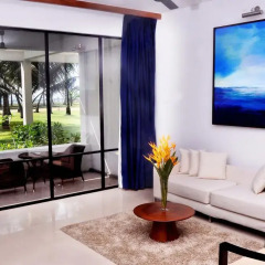 Отель The Blue Water 4* Номер Делюкс с различными типами кроватей фото 5