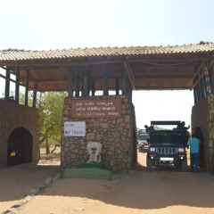 Отель Yala Freedom Villa парковка