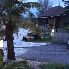 Отель Coco Cape Lanta Таиланд, Ланта - отзывы, цены и фото номеров - забронировать отель Coco Cape Lanta онлайн парковка
