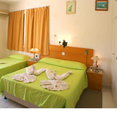 Апартаменты Apollonia Holiday Apartments комната для гостей фото 2
